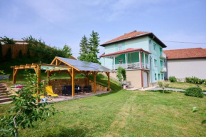 Отель Apartments Green Paradise  Сараево
